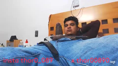 thor0200 online show from February 13, 5:03 am