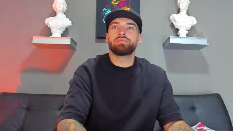 Snapshot of thor_evans chatting on October 8, 9:23 pm thor_evans online show from October 8, 9:23 pm