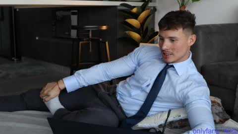 Snapshot of thorclarck_ chatting on February 9, 5:01 pm Sebastian online show from February 9, 5:01 pm