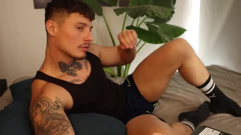 Snapshot of thorclarck_ chatting on September 24, 3:37 pm Sebastian online show from September 24, 3:37 pm