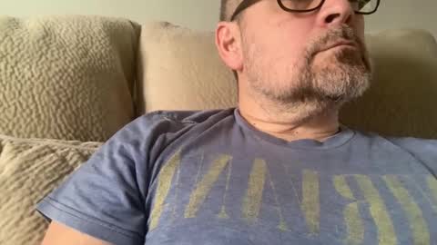 threearrowsbox online show from March 15, 9:10 pm