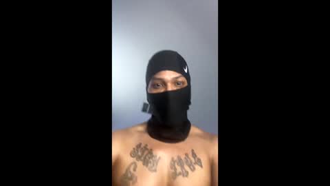 Snapshot of throattaker4l_ chatting on February 26, 7:40 am ThroatTaker4l online show from February 26, 7:40 am