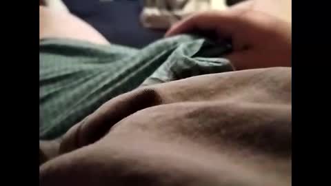 throbbing4u69 online show from January 13, 11:37 am