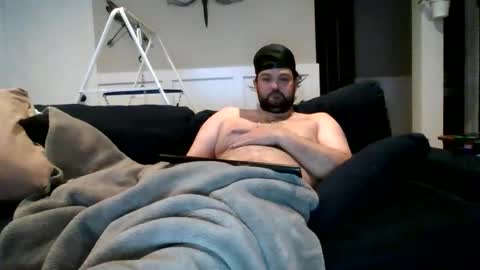 Make me explode please... online show from May 15, 11:12 pm
