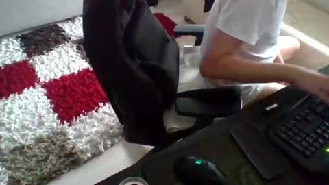 EdgingMasterThrthrd online show from February 6, 1:43 pm