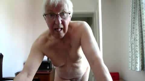 thruster99 online show from April 26, 11:19 am