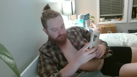 Snapshot of thtgngrgy chatting on November 18, 5:23 am thtgngrgy online show from November 18, 5:23 am