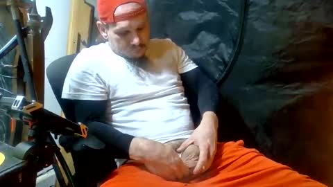 thunder8u42 online show from October 19, 8:26 am