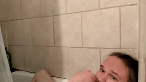 thunder8u42 online show from March 14, 9:37 am