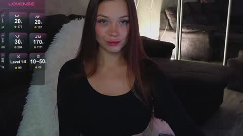 tia__moon online show from November 15, 6:04 pm