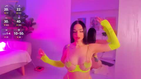 tiabelle online show from November 9, 6:17 pm