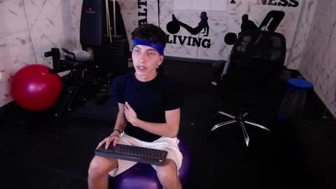 Tiam Muller online show from October 13, 3:28 am