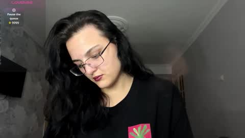 Mary online show from November 14, 10:03 am