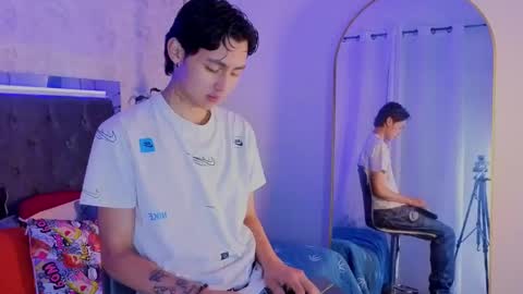 Snapshot of tian_sex chatting on June 9, 4:24 am online show from June 9, 4:24 am