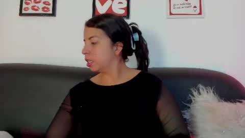Snapshot of tiana_prince1 chatting on July 7, 5:10 am TIANA online show from July 7, 5:10 am