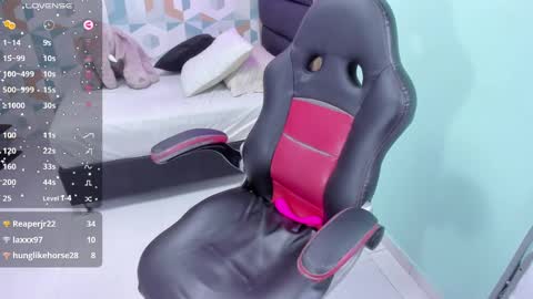 tianapiket online show from January 17, 2:28 pm