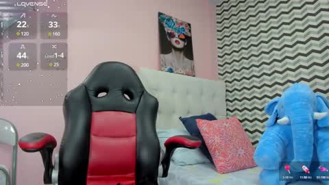 tianapiket online show from March 1, 12:01 pm