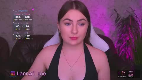 Snapshot of tianna_me chatting on September 11, 12:38 pm tianna_me online show from September 11, 12:38 pm