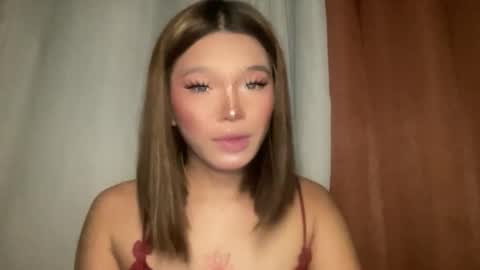 Ms. Tiara online show from April 8, 12:32 am