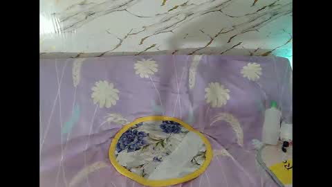 VictoriaSEPARATED FOR 15YEARS online show from March 29, 12:10 am