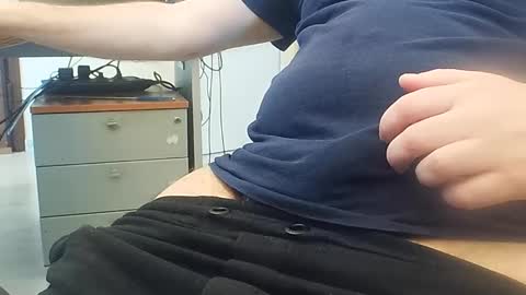 Snapshot of tico_15 chatting on April 26, 9:51 am tico_15 online show from April 26, 9:51 am