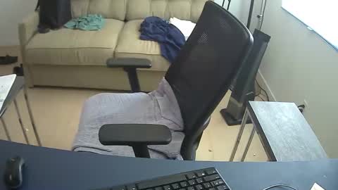 JustMe online show from February 26, 9:05 pm