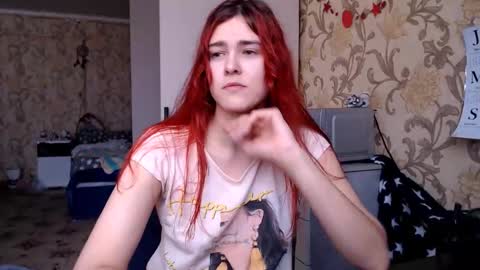 Snapshot of tieshatallas chatting on March 4, 10:10 am Florina online show from March 4, 10:10 am