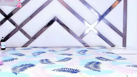 Tifani brown online show from February 18, 12:45 pm