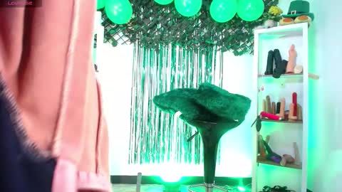 Tifanny Nails  online show from March 18, 12:19 pm