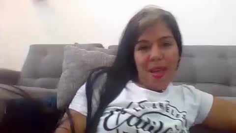 Tifany online show from December 3, 3:55 pm