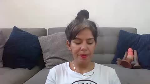 Tifany online show from December 4, 2:37 pm