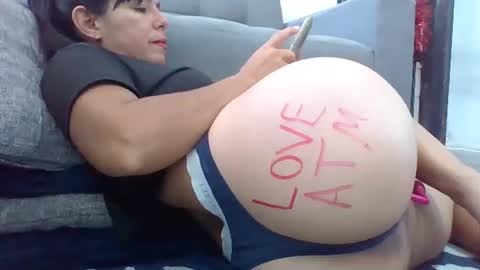 Tifany online show from December 9, 2:06 pm