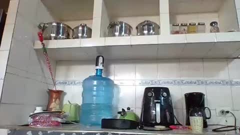 Tifany online show from December 14, 2:42 pm