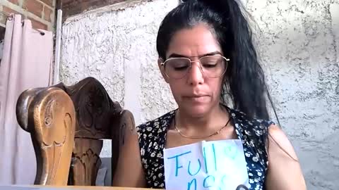 Tifany online show from March 10, 4:46 pm