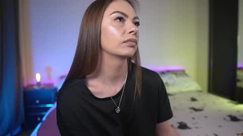 Tiffany online show from February 8, 9:07 pm