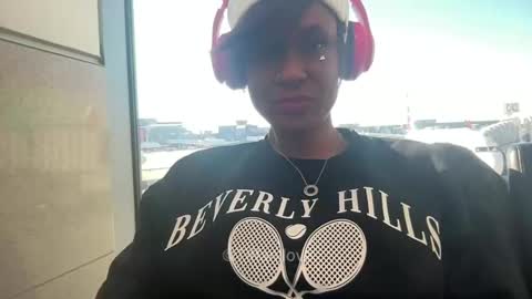 Tiffani Love online show from December 5, 7:38 pm