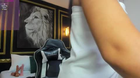 T I F F A N N Y online show from March 14, 12:10 pm