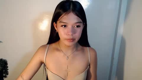 Snapshot of tiffany_amberx chatting on April 26, 1:53 pm tiffany_amberx online show from April 26, 1:53 pm