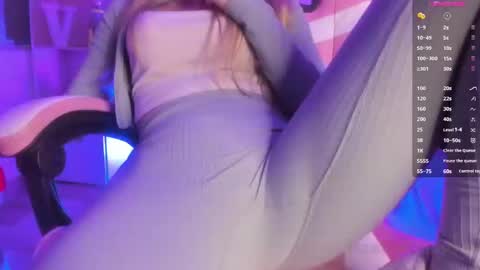 Snapshot of tiffany_bela chatting on February 7, 1:04 am Tiffany Bela online show from February 7, 1:04 am