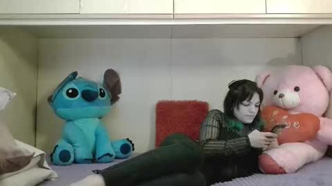 Tiffany online show from March 3, 8:42 am