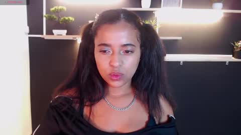 Snapshot of tiffany_cokie chatting on June 18, 1:59 pm tiffany_cokie online show from June 18, 1:59 pm