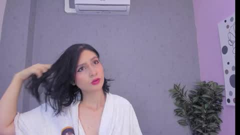 tiffany_mendez online show from February 11, 12:10 pm