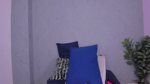 tiffany_mendez online show from March 6, 12:12 pm