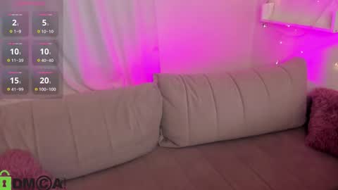 tiffany_robinson online show from February 27, 3:50 am