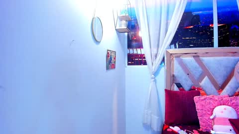 tiffany_sander online show from February 8, 7:48 am