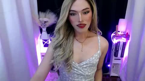 tiffany online show from November 25, 7:03 pm