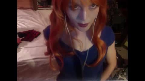 Snapshot of tiffanycase384727 chatting on October 8, 1:03 am tiffanycase384727 online show from October 8, 1:03 am