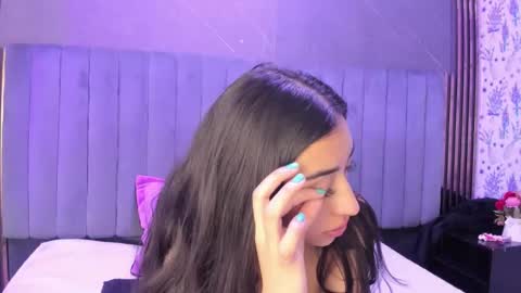 Snapshot of tiffanydream8 chatting on May 12, 8:39 pm TiffanyDream8 online show from May 12, 8:39 pm