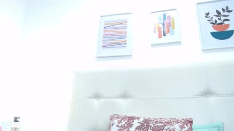 Tifanny Fox online show from February 15, 1:49 pm