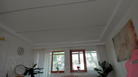 Tiffany Houston online show from March 11, 7:04 am